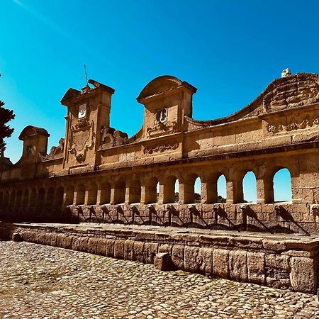 Casa Vacanza Helios Leonforte Exteriér fotografie