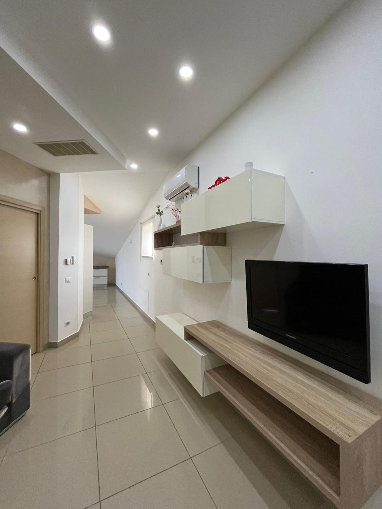 Casa Vacanza Helios Leonforte Exteriér fotografie