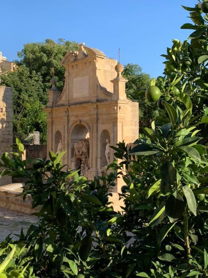 Casa Vacanza Helios Leonforte Exteriér fotografie