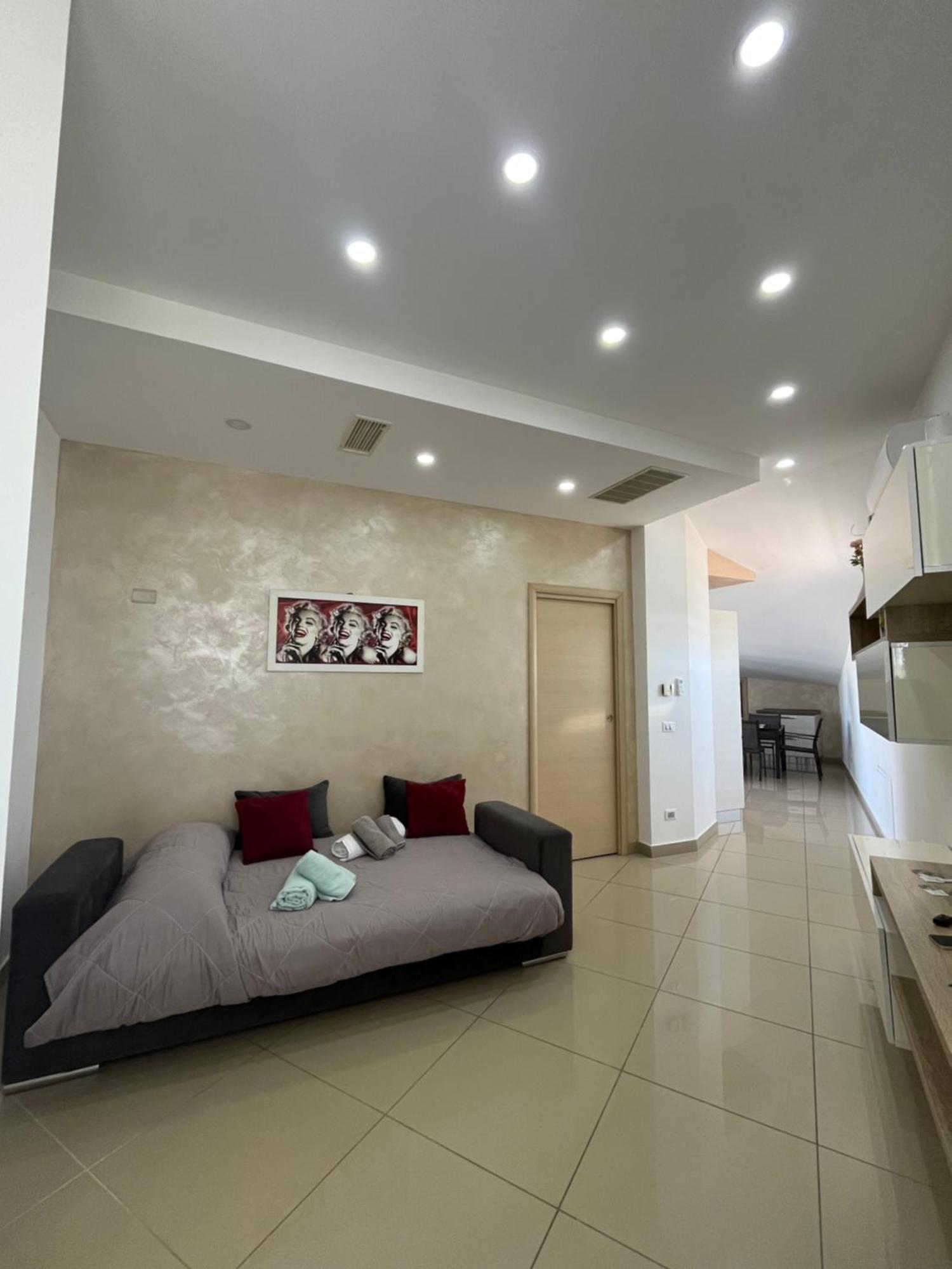 Casa Vacanza Helios Leonforte Exteriér fotografie